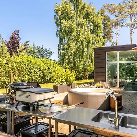 Dagny - 300m From The Sea By Interhome *